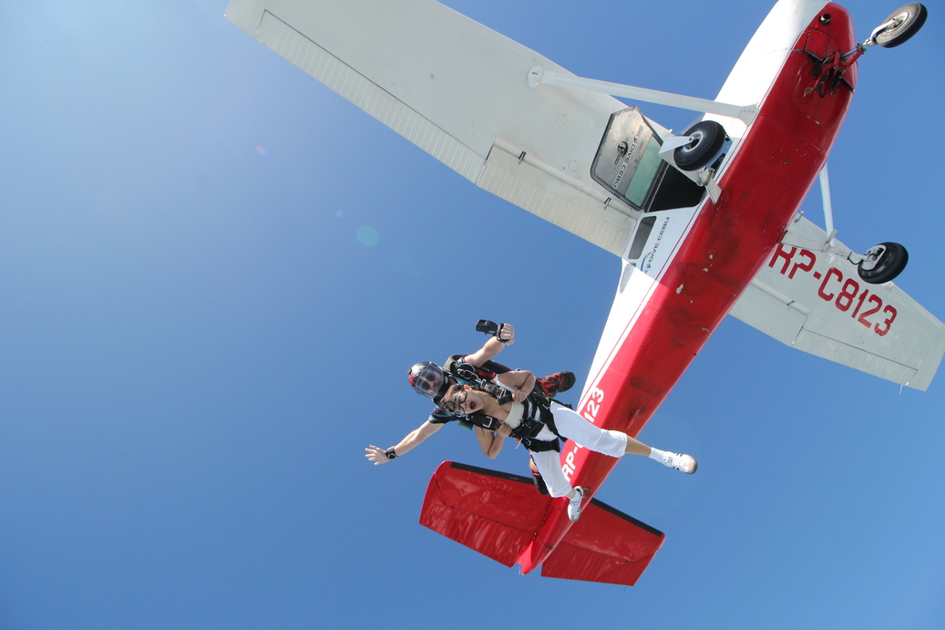 Tandem skydiving landing - Safe and smooth landing with professional instructor